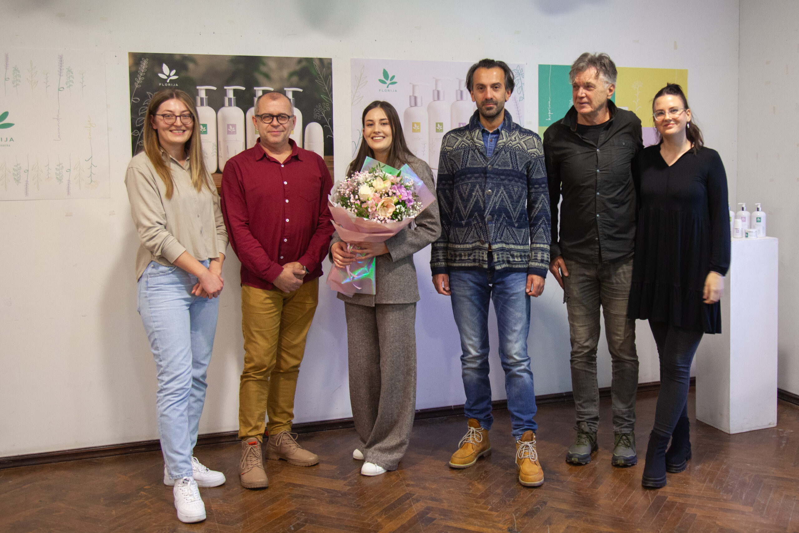 МИЛАНА ГОВЕДАРИЦА ОДБРАНА ЗАВРШНОГ РАДА – ВИЗУЕЛНИ ИДЕНТИТЕТ „ФЛОРИЈА“